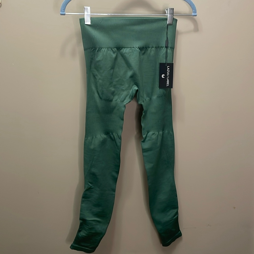 NWT Lazuli Label leggings Sz S
